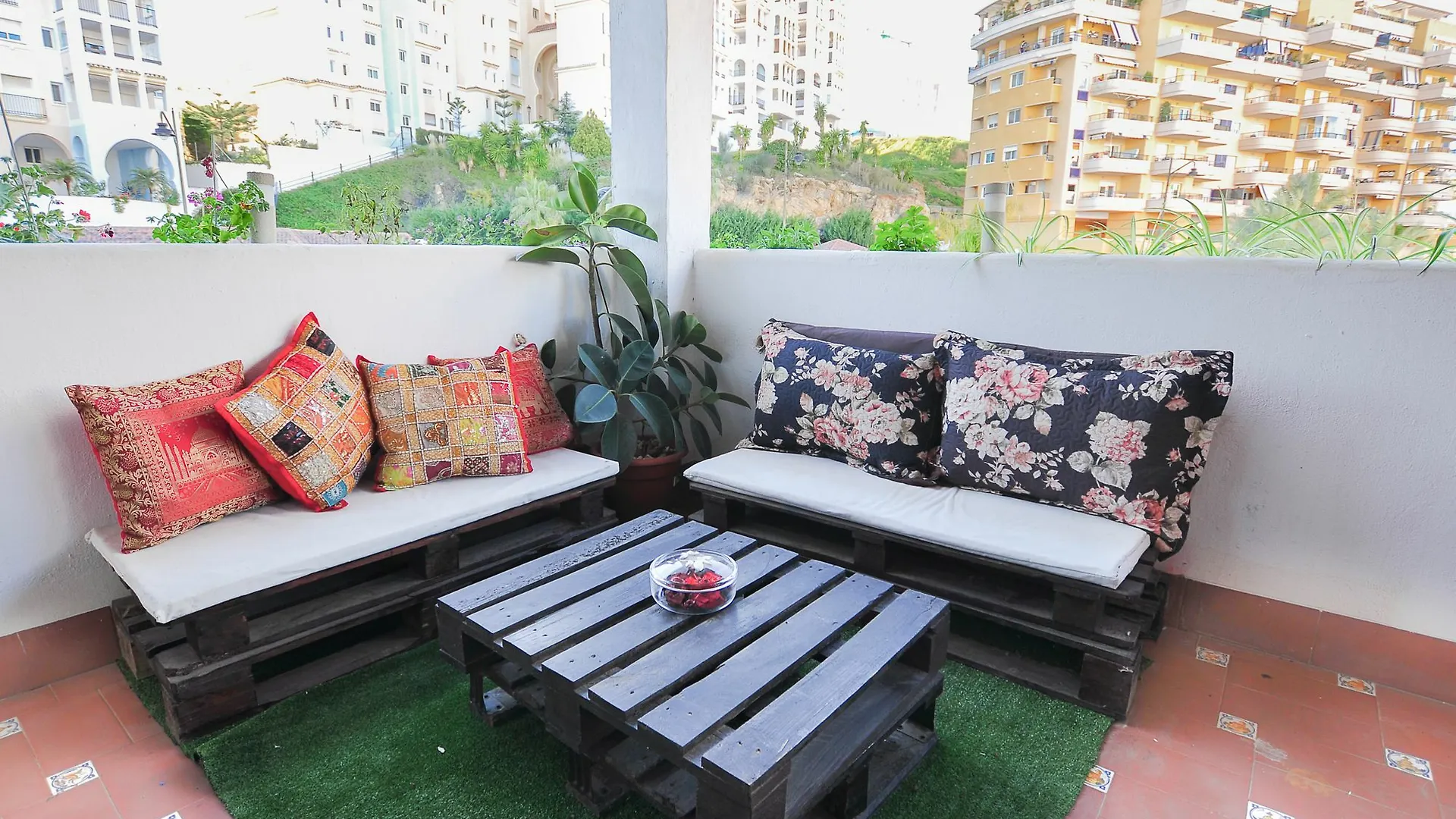Sitito Puerta Del Mar Apartment Con Aparcamiento Estepona Spanien